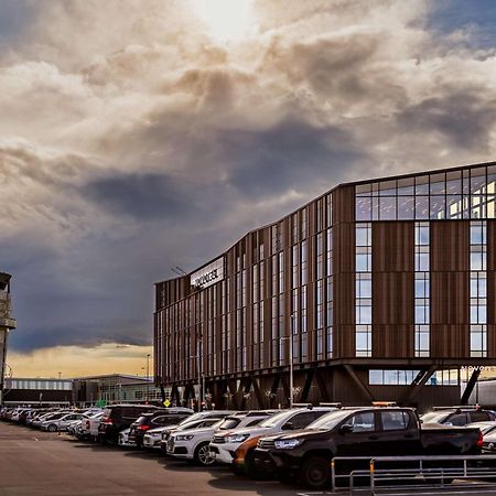 Novotel Christchurch Airport Экстерьер фото