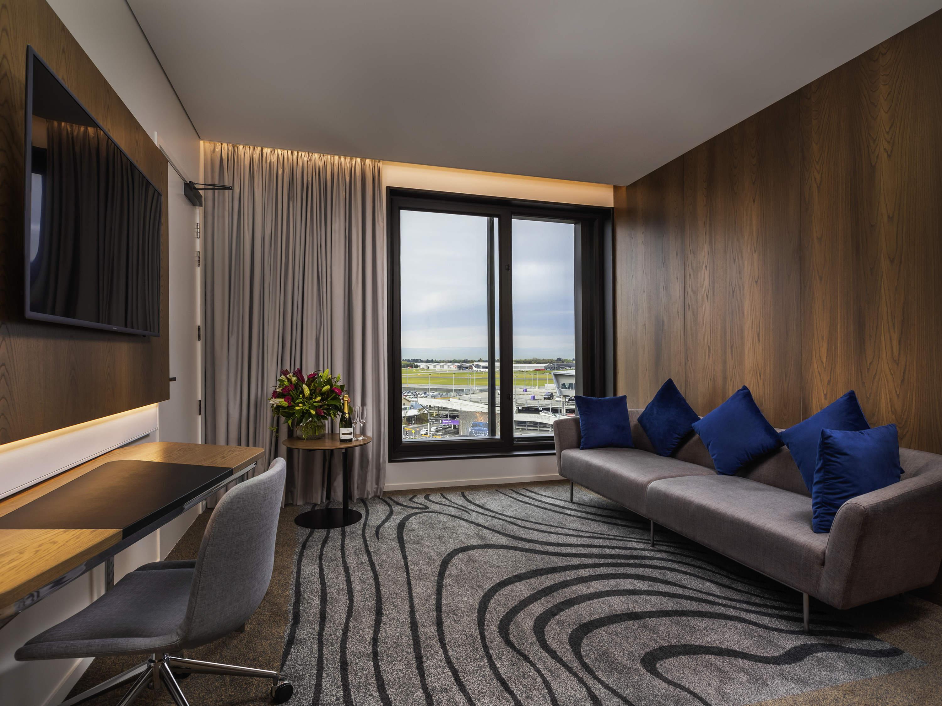 Novotel Christchurch Airport Экстерьер фото