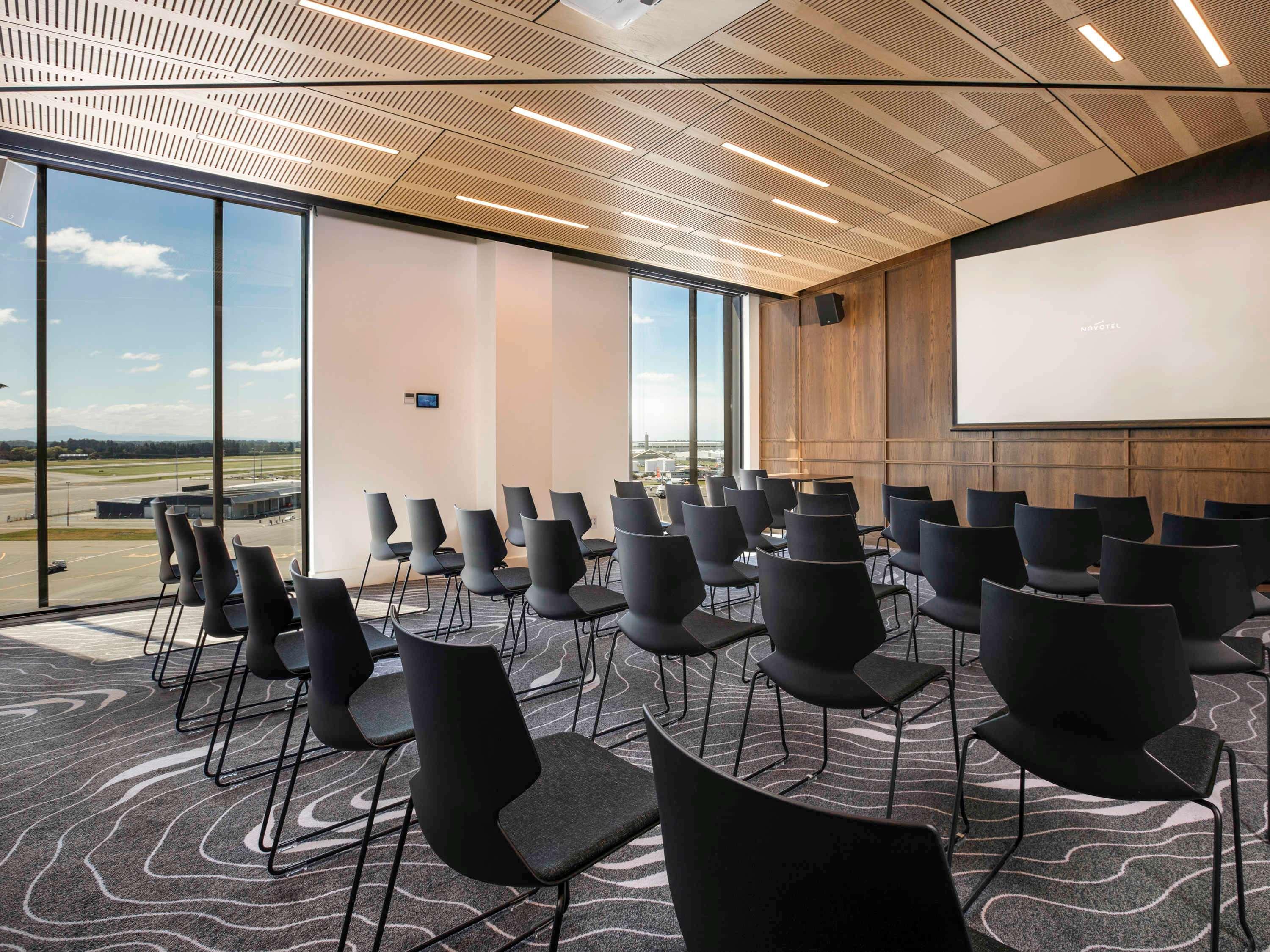 Novotel Christchurch Airport Экстерьер фото
