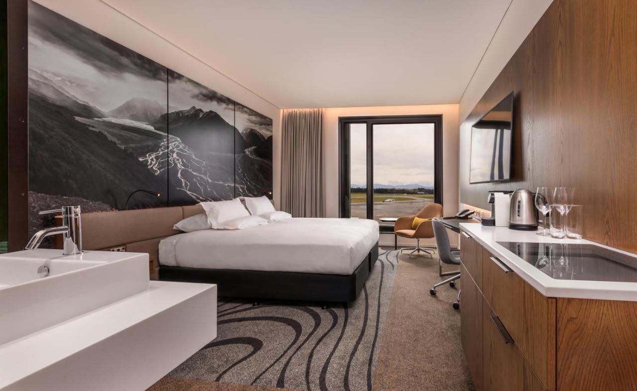 Novotel Christchurch Airport Экстерьер фото