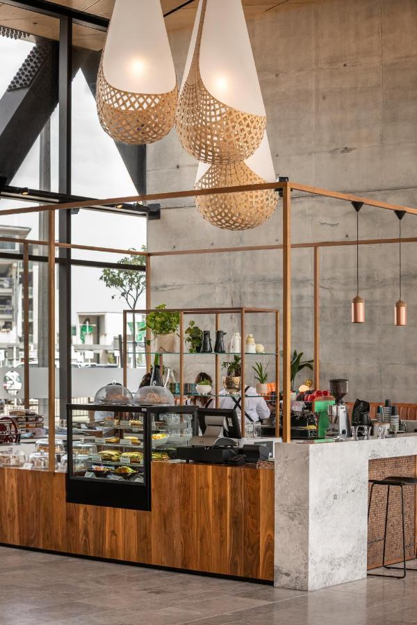 Novotel Christchurch Airport Экстерьер фото